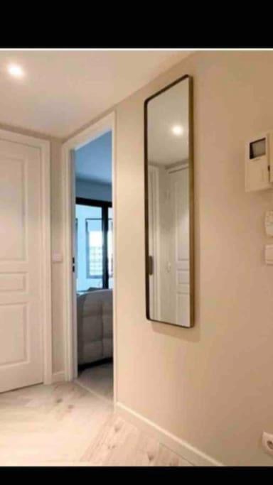 Beautiful Apartment Design Next To The Sea 앙티브 외부 사진